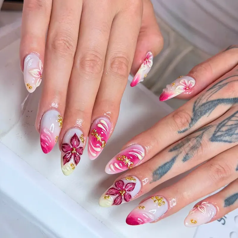 Frosted Champagne Chrome - Da Nang Nail Art